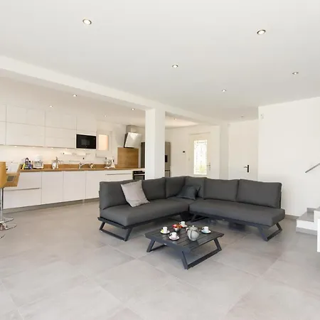Villa Solaroc Yourhosthelper Sainte-Maxime